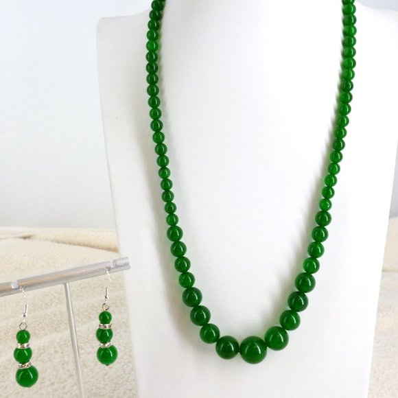Set Necklace & Earrings Jade Green Glass Beads 925 w/Crystals NWOT Perfect - Picture 2 of 5